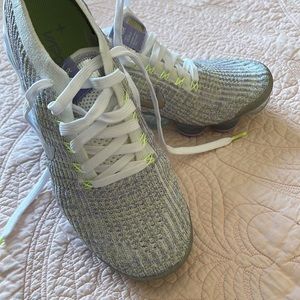 Nike vapor max fly knit “barely volt”